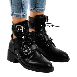 Cizme negre de damă pe talpă masivă T195 negru 1 Cizme negre de damă pe talpă masivă T195 negru 1