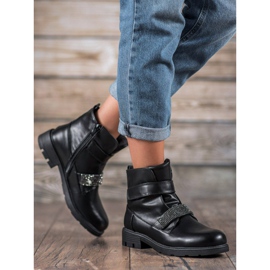 Evento Muncitori cu cristale negru 1