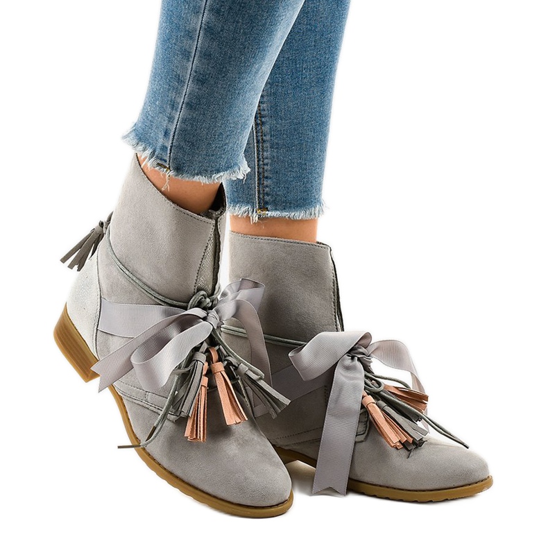 Cizme plate cenușii legate cu franjuri A-226 gri 2