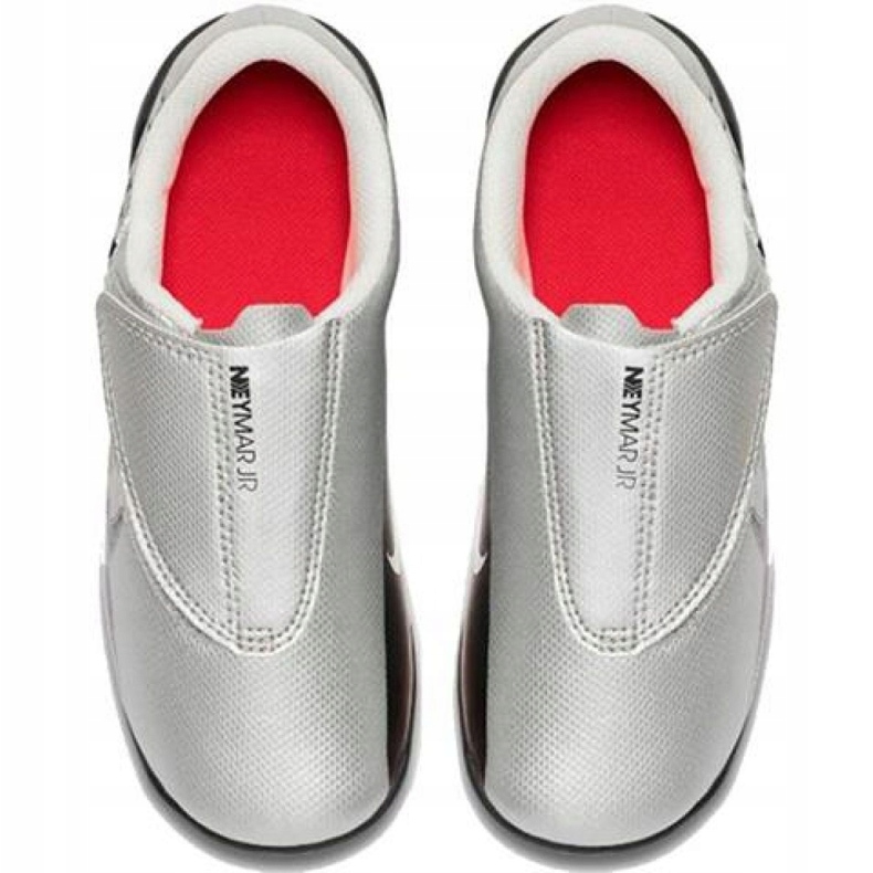 Pantofi de fotbal Nike Mercurial Vapor 13 Club Neymar Mg PS (V) Jr AT8164-006 negru gri 2 Pantofi de fotbal Nike Mercurial Vapor 13 Club Neymar Mg PS (V) Jr AT8164-006 negru gri 2