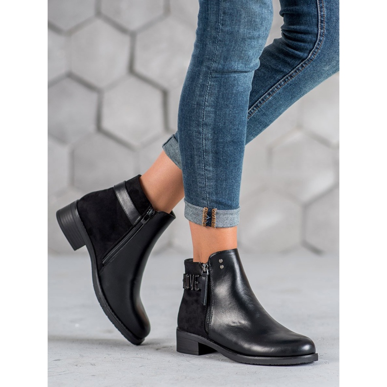 Ideal Shoes Cizme negre pe toc plat negru 1