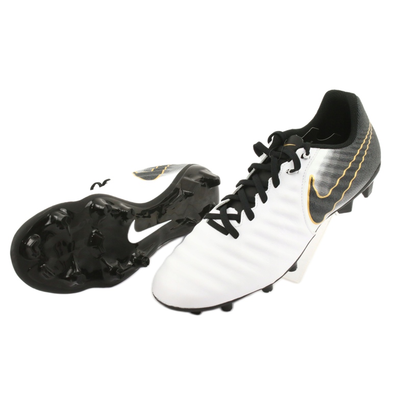 Pantof de fotbal Nike Tiempo Legend 7 Academy Fg M AO2596-100 alb 3