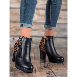 Filippo Cizme pentru femei cu imprimeu leopard negru multicolor 1 Filippo Cizme pentru femei cu imprimeu leopard negru multicolor 1