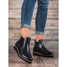 Bona Cizme ușoare pe platformă negru 1