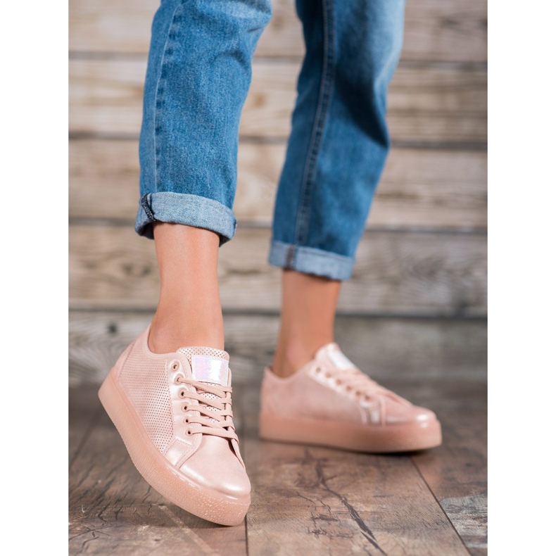 Tenisi roz 2 Tenisi roz 2