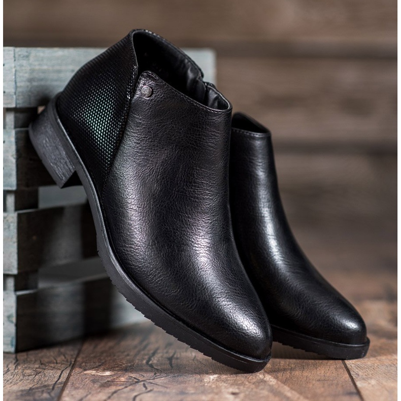 M.Daszyński Cizme cu toc plat negru 2