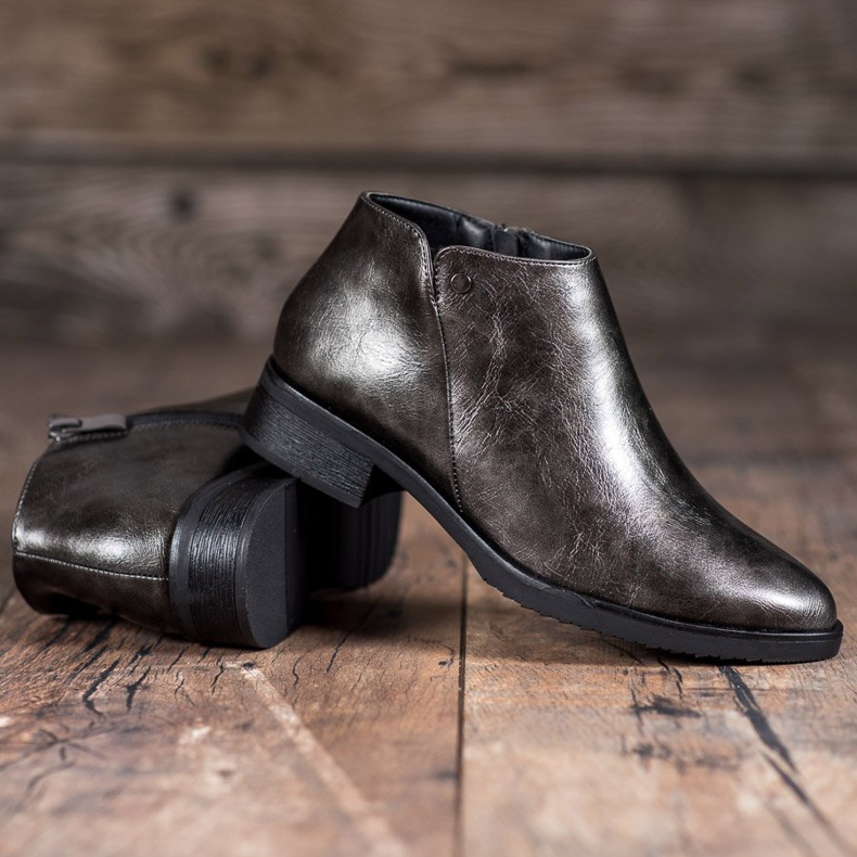 M.Daszyński Cizme cu toc plat gri 1