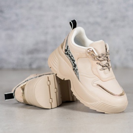 Adidași bej VICES 3