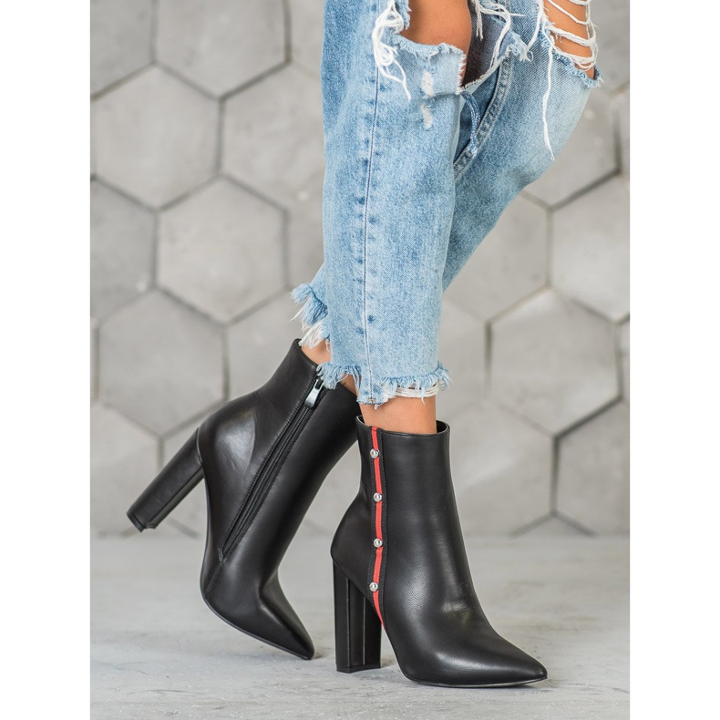 Seastar Ghete înalte cu curea decorativă negru 1