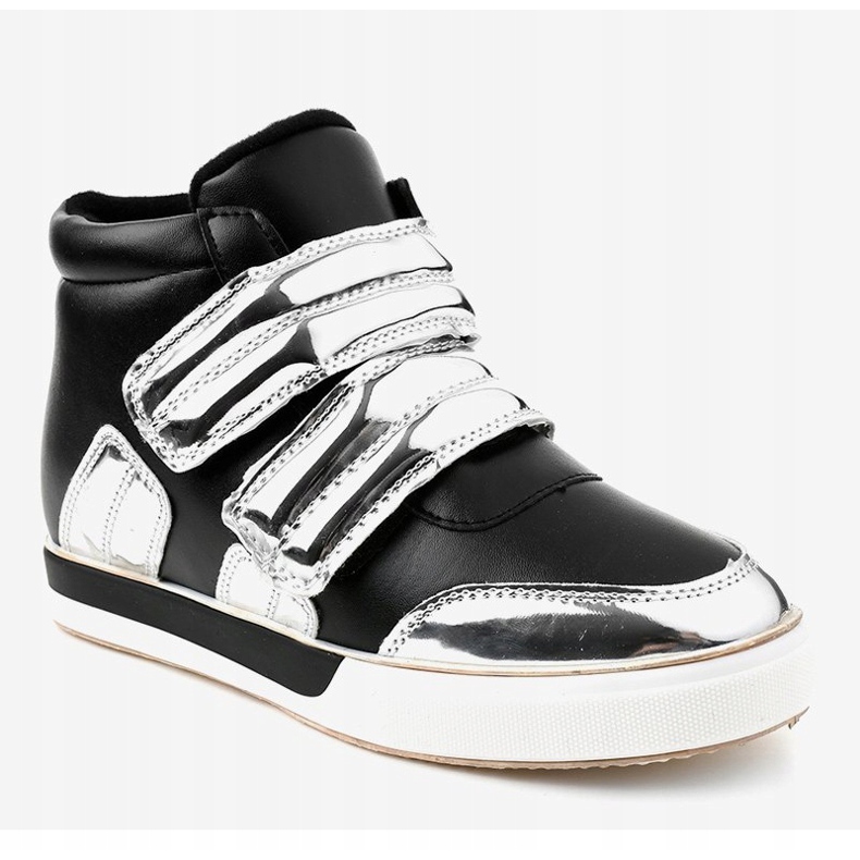 Adidași negri izolați pe pană GF-ZM26 negru 1