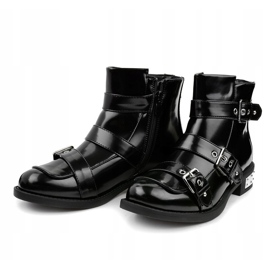 Ghete izolate negre A-388 negru 2