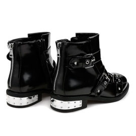 Ghete izolate negre A-388 negru 3