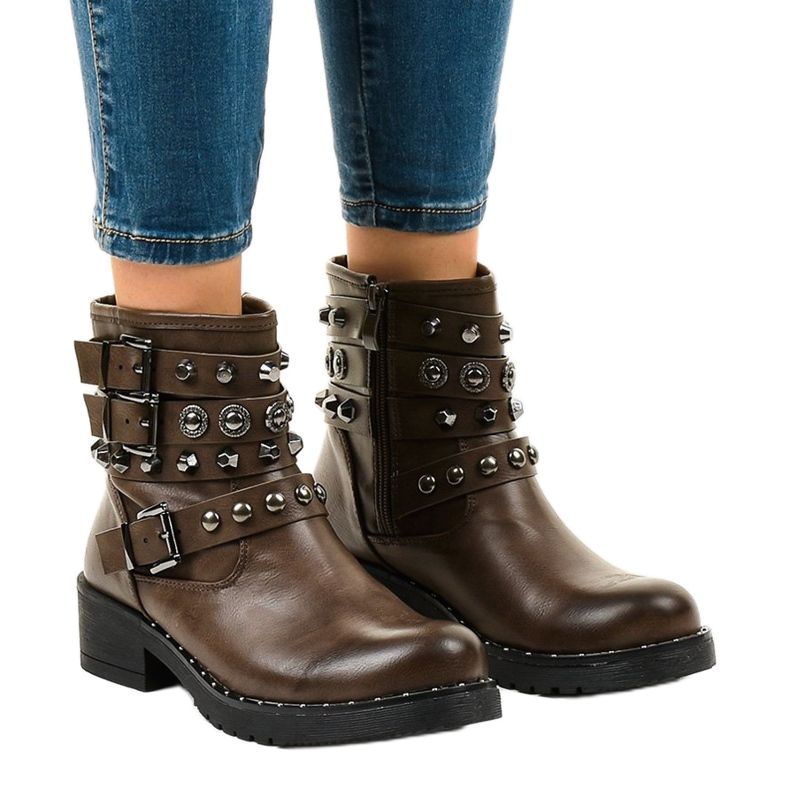 Ghete izolate maro 77-8 verde 1 Ghete izolate maro 77-8 verde 1