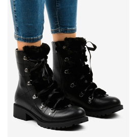 Ghete izolate negre K90 negru 1