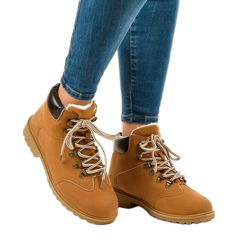 Ghete izolate cămilă DS1702 maro 1