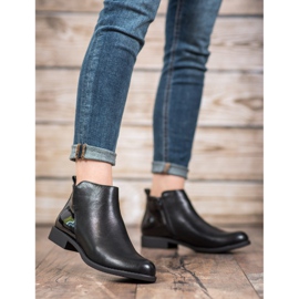 J. Star Cizme cu toc plat negru 2 J. Star Cizme cu toc plat negru 2