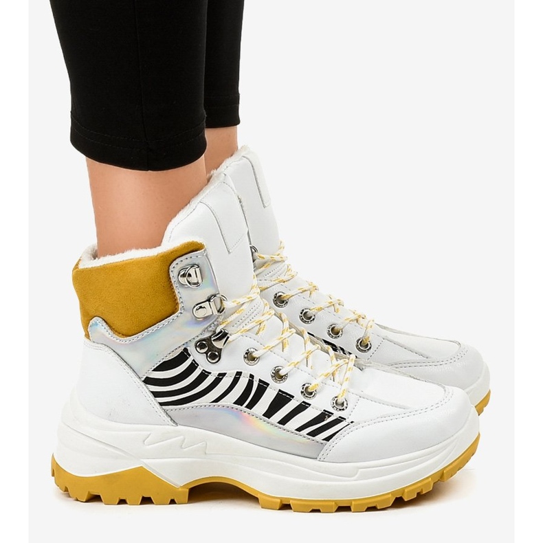 Adidași de damă albi izolați F-19208-2 1