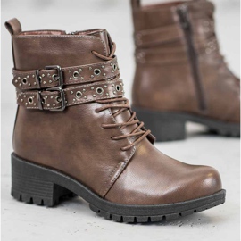 SHELOVET Muncitori dantelați maro 1