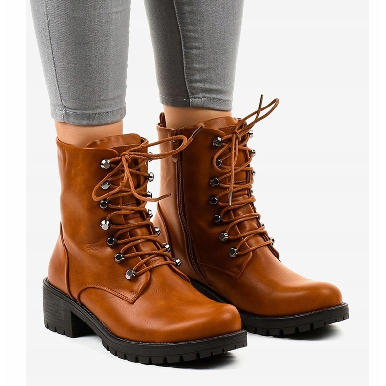 Cizme militare izolate maro K-9922 1