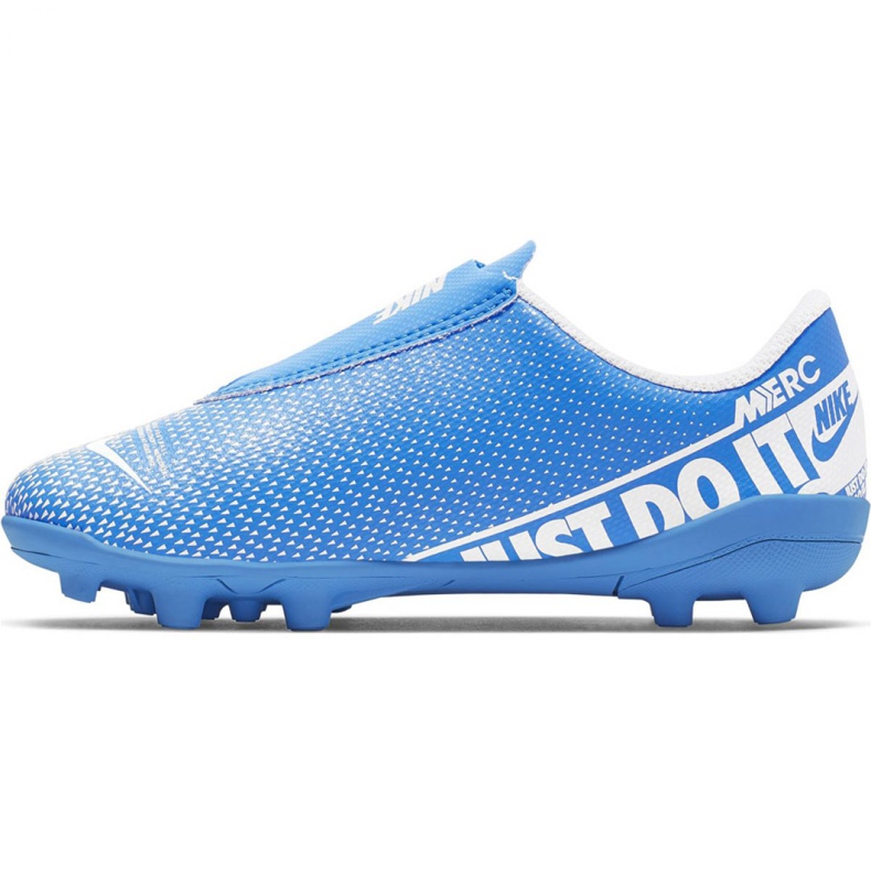 Pantofi de fotbal Nike Mercurial Vapor 13 Club Mg PS (V) Jr AT8162 414 albastru albastru 2 Pantofi de fotbal Nike Mercurial Vapor 13 Club Mg PS (V) Jr AT8162 414 albastru albastru 2