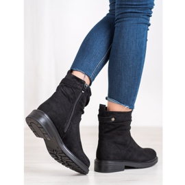 J. Star Muncitori negri negru 2