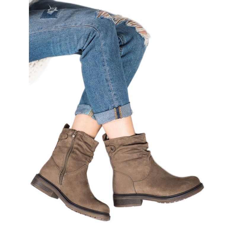 J. Star Muncitori Brown maro 2