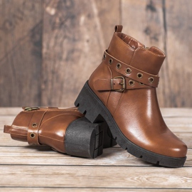 SHELOVET Muncitori cu cămile maro 2