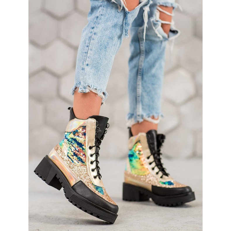 Seastar Cizme pe platforma modei negru 1