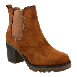 Botine maro cu un elastic M10-7 1