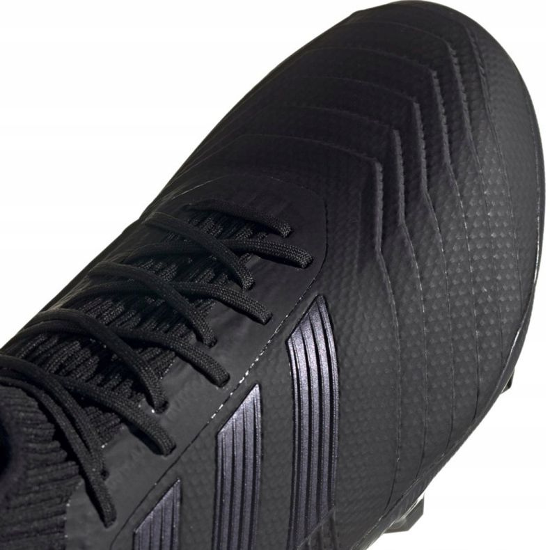 Ghete de fotbal Adidas Predator 19.2 Fg M F35603 negru negru 2