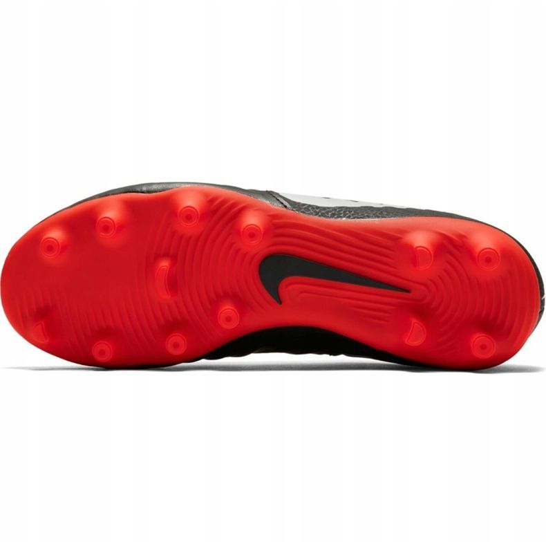 Pantofi de fotbal Nike Tiempo Legend 7 Club Mg Jr AO2300 006 multicolor negru 2
