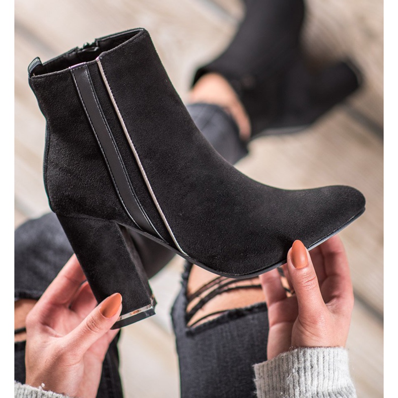 Erynn Cizme din piele de căprioară cu curea decorativă negru 1