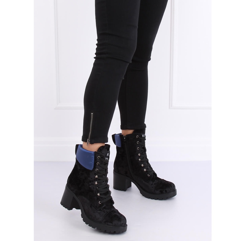 Muncitori din velur negru K1835203 Negru 2