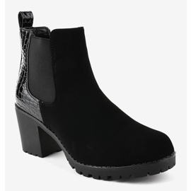 Cizme negre pe stâlp cu un W356 elastic negru 1