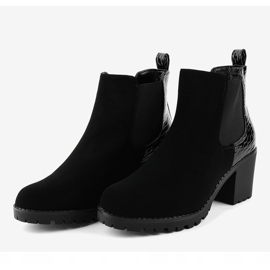 Cizme negre pe stâlp cu un W356 elastic negru 2