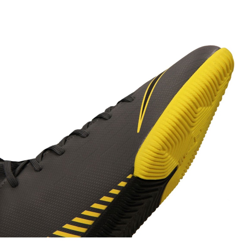 Încălțăminte de interior Nike Mercurial SuperflyX 6 Academy Gs Ic Jr AH7343-070 multicolor gri 2