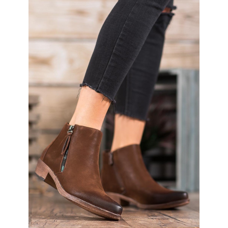 Kylie Cowgirls On The Slider maro 1