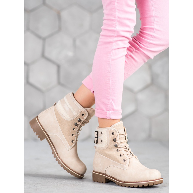 SDS Capcane textile cu piele de oaie bej 1 SDS Capcane textile cu piele de oaie bej 1