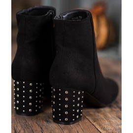 Nio Nio Ghete clasice cu jeturi negru 2 Nio Nio Ghete clasice cu jeturi negru 2