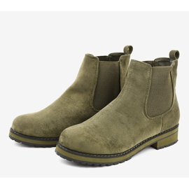 Ghete verde izolate F-3799 3