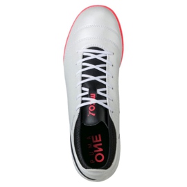 Ghete de fotbal Puma One 17.4 Tt M 104078 01 alb alb 1