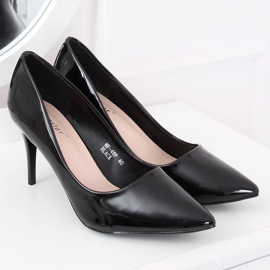 Pompe pe un toc negru lacat NF-48P negru 1