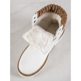 SHELOVET Trappers albi 1