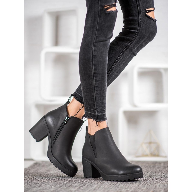 J. Star Cizme cu toc înalt negru 2 J. Star Cizme cu toc înalt negru 2