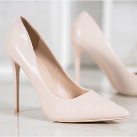 Small Swan Știfturi lăcuite maro 1