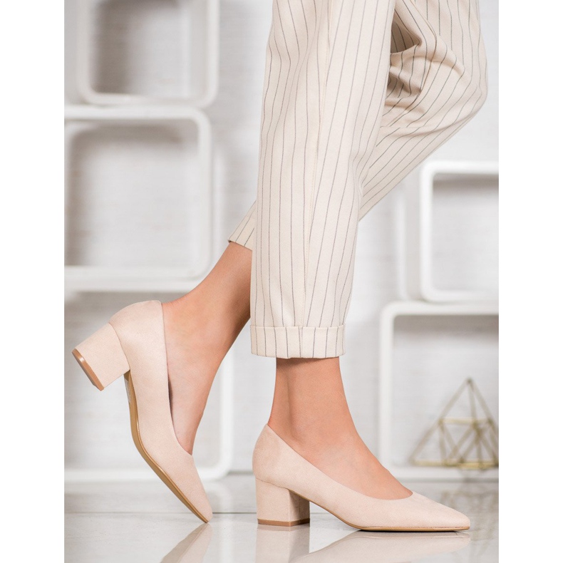 Ideal Shoes Pompe din piele de căprioară pe tocuri înalte maro 2