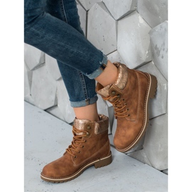 SDS Capcanii de cămile maro 1