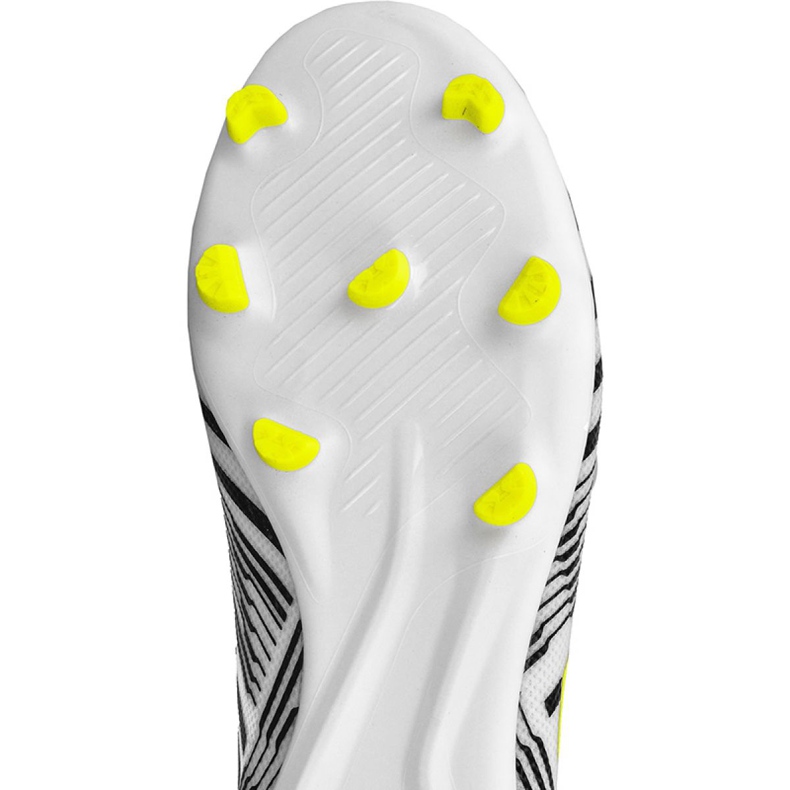 Ghete de fotbal Adidas Nemeziz 17.3 Fg M S80599 multicolor alb 1 Ghete de fotbal Adidas Nemeziz 17.3 Fg M S80599 multicolor alb 1