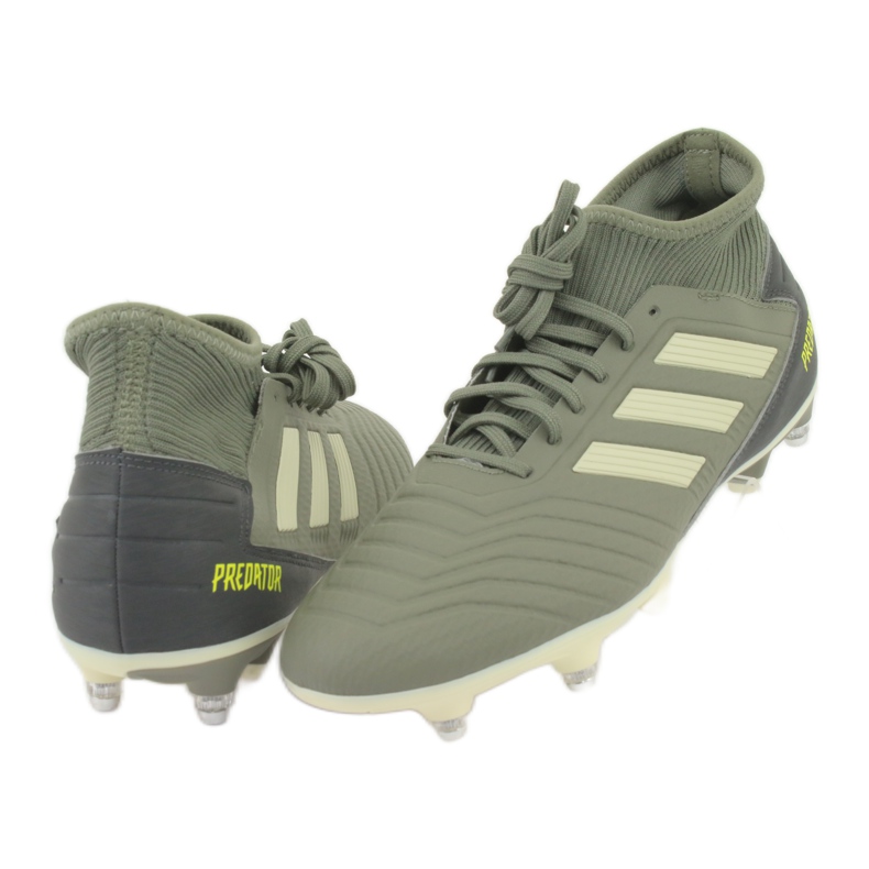 Ghete de fotbal Adidas Predator 19.3 Sg M EG2830 verde 3