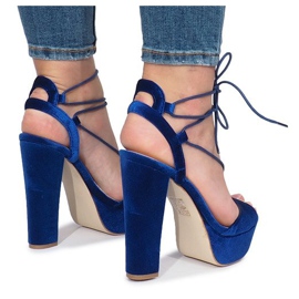 Sandale albastre pe postul făcut din Give It Up velour albastru 1